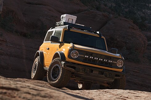 La Camioneta Ford Bronco 2022 cuenta con Suspensión y Desconexión de la Barra Estabilizadora